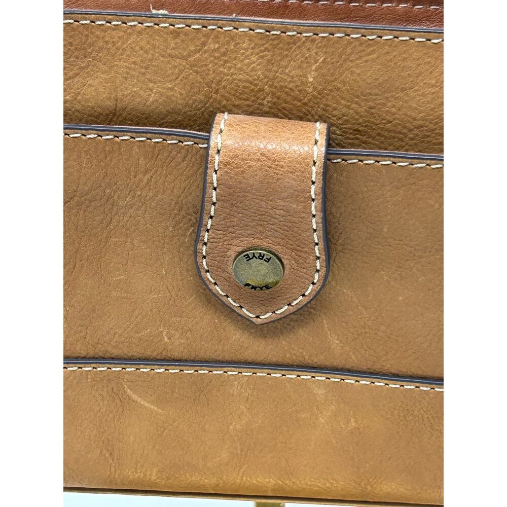 NWT Frye Lucy Leather Crossbody Clutch - Picture 3 of 6